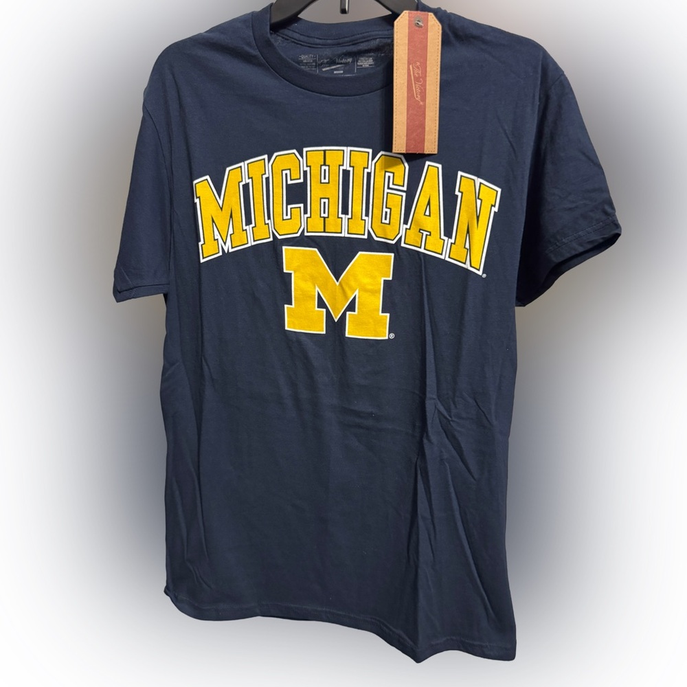 NWT UM University of Michigan Wolverines The Victory Tee Shirt, Medium